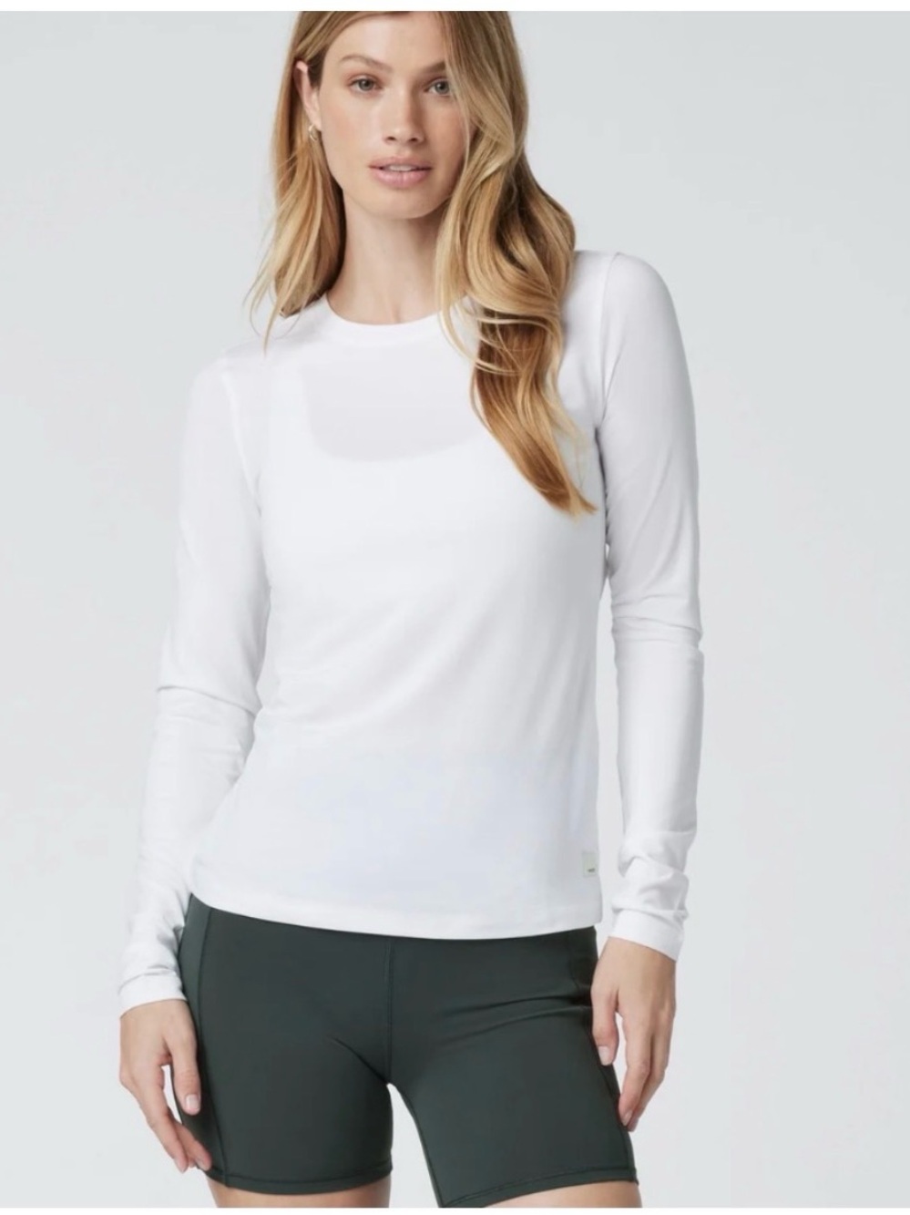 Vuori Long-Sleeve Crew Top in White